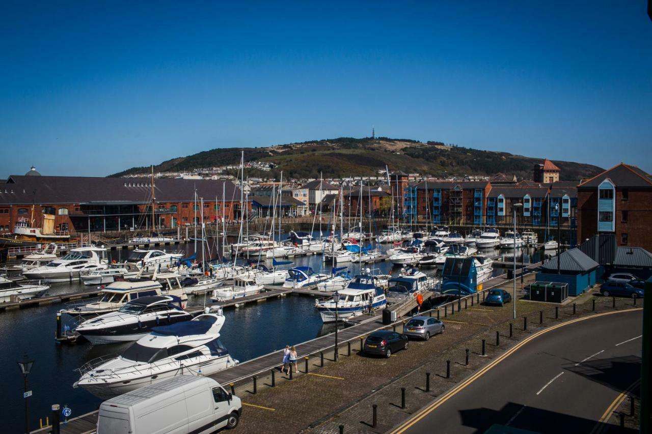 Baystays Scenic View Swansea Buitenkant foto